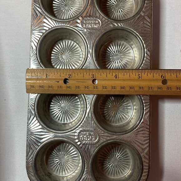 Set of 3 Vintage Ekco Mini Muffin Pans w/ Pattern - Picture 9 of 9